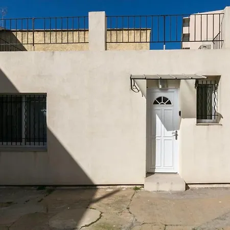 Beautiful T2, Close To The Sea